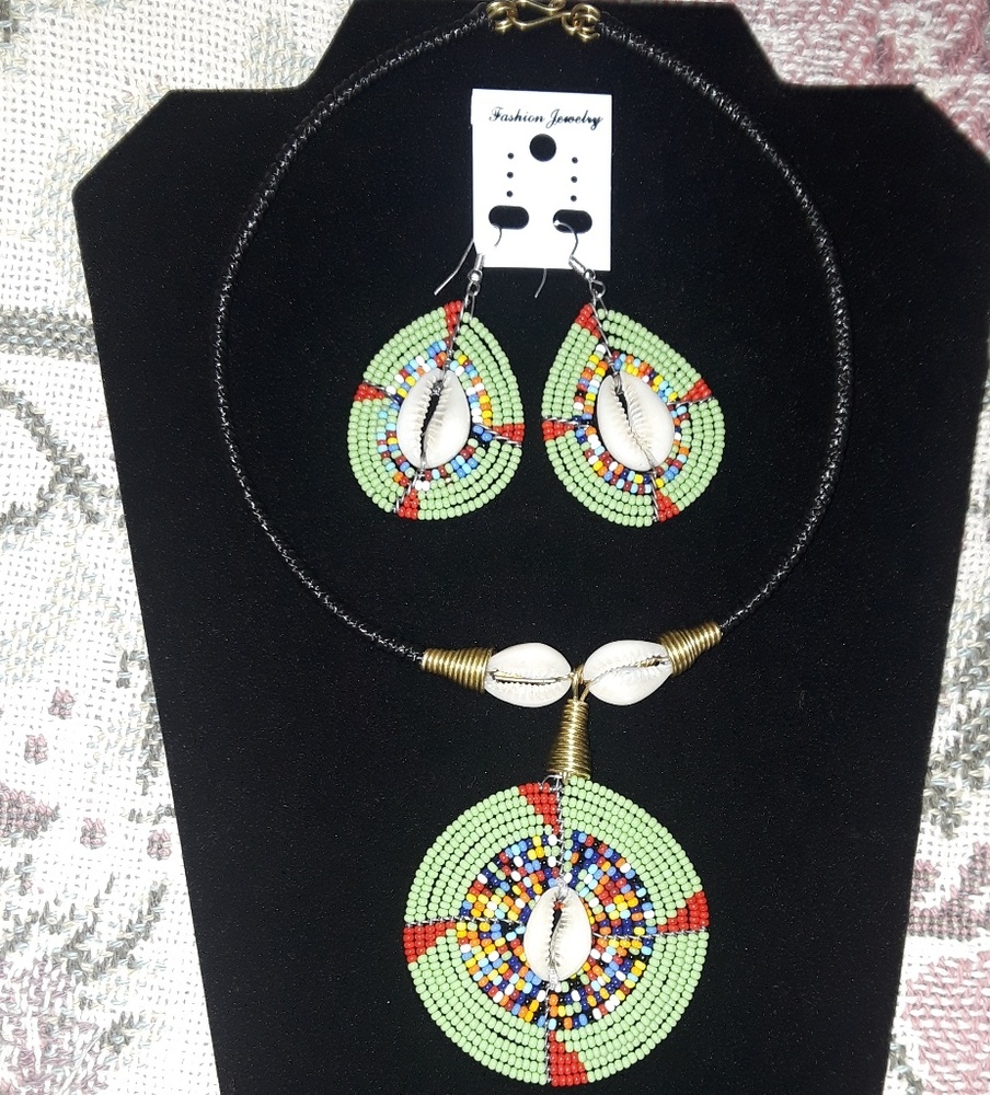 Handmade African Necklace Choker & Earring Set